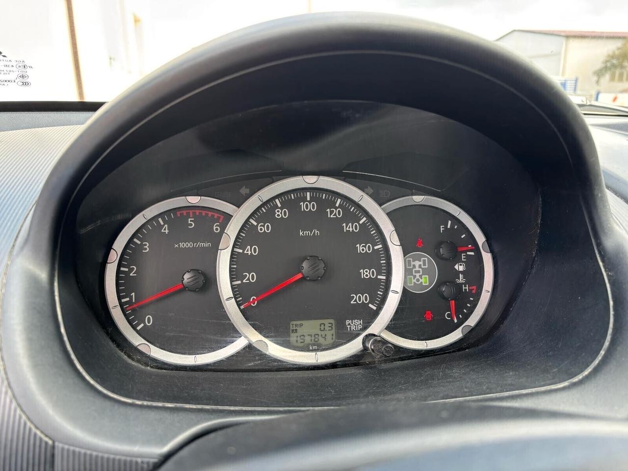 Mitsubishi L200 2.5 DI-D 178CV Club Cab