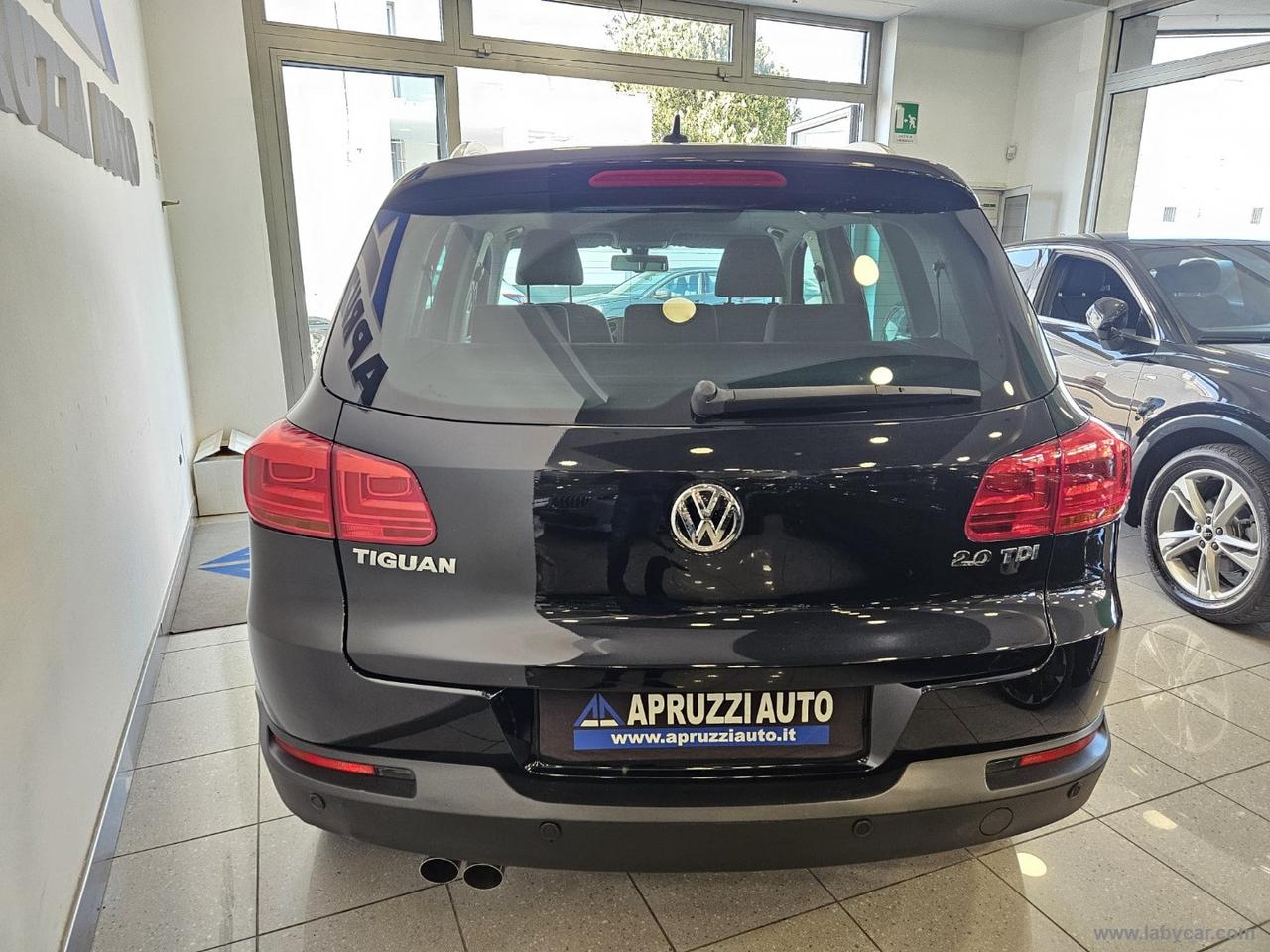 VOLKSWAGEN Tiguan 2.0 TDI 140CV Sport & Style BMT