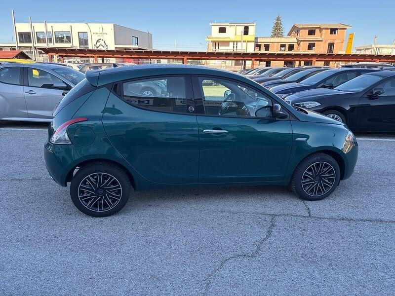 Lancia Ypsilon 1.2 69 CV 5 porte GPL Ecochic Gold