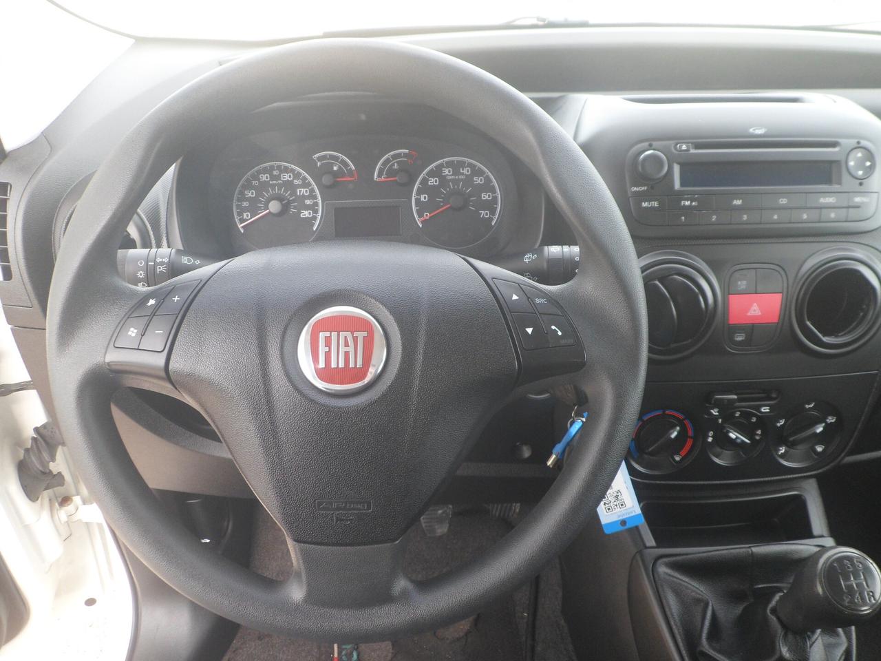 Fiat Fiorino 5 posti autocarro