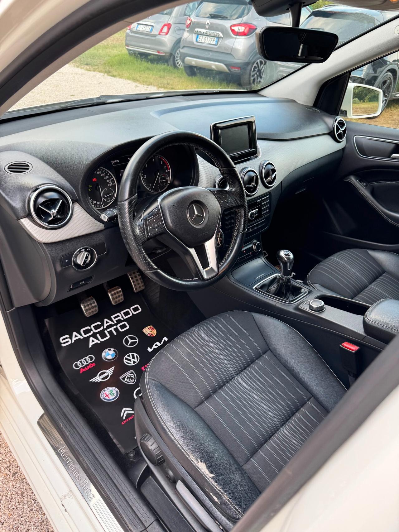 Mercedes-Benz B 200 CDI Premium 136cv | *GARANZIA
