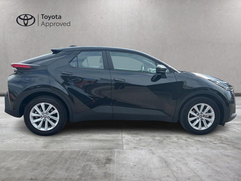 Toyota C-HR 1.8 hv Active fwd e-cvt