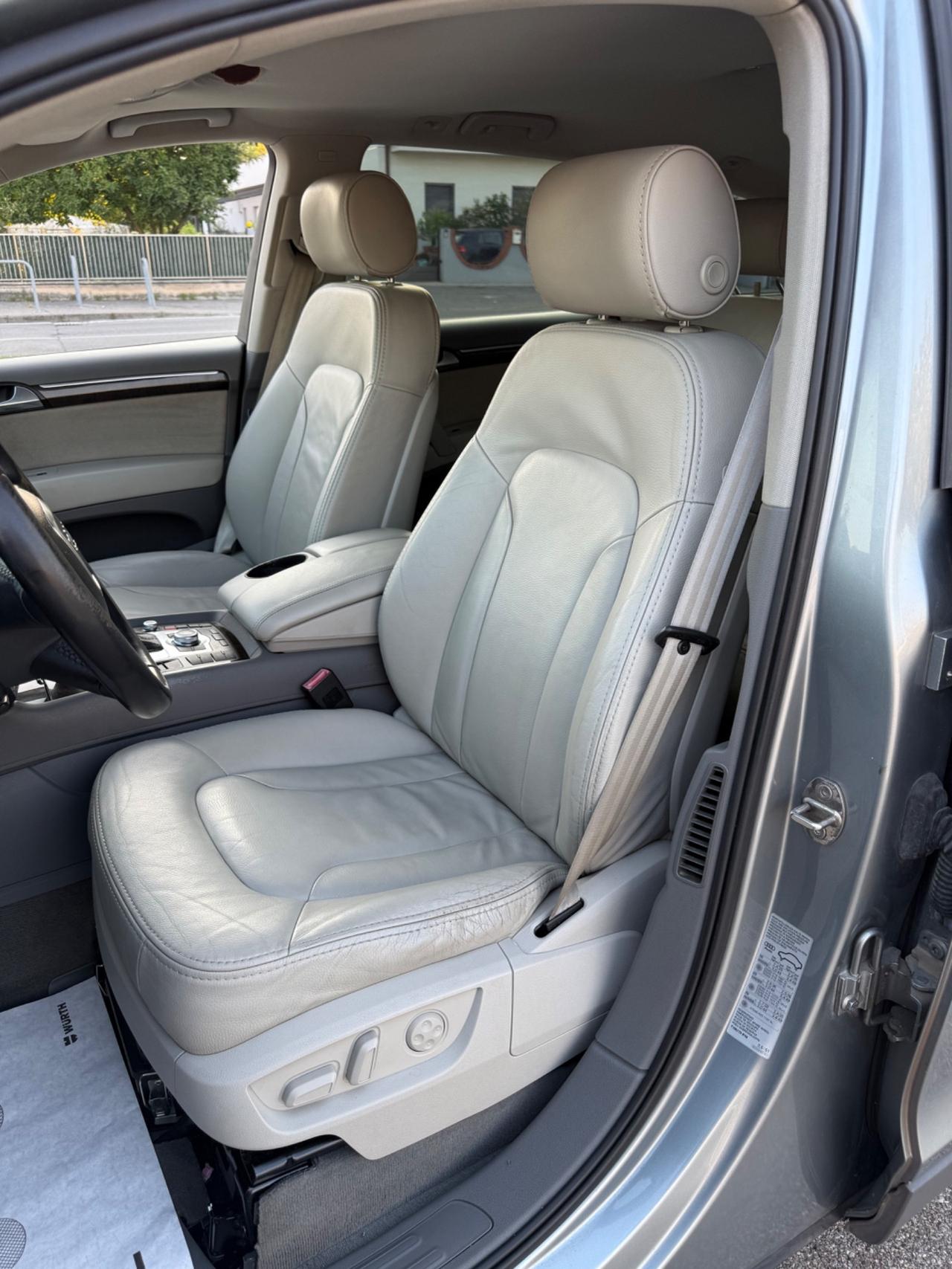 Audi Q7 3.0 V6 TDI 240 CV quattro tiptronic Advanced*Navi*Xenon*Pelle