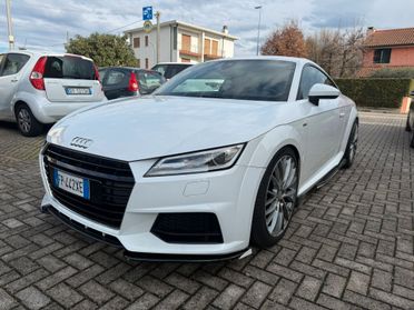 Audi TT Coupé 2.0 TFSI quattro S tronic line
