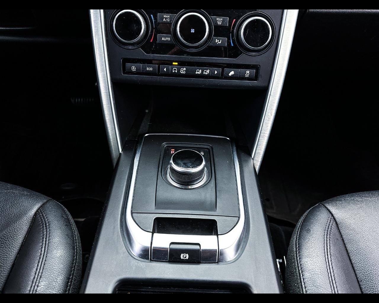 LAND ROVER Discovery Sport - Discovery Sport 2.0 TD4 180 CV SE