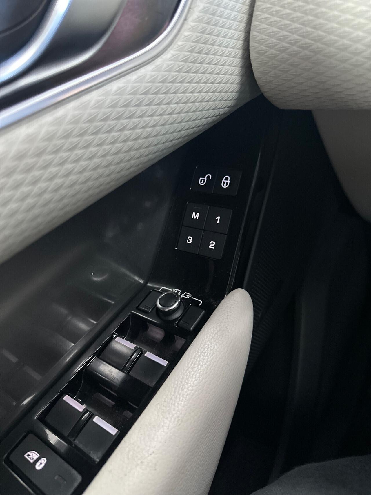 Land Rover Velar 2.0D I4 180 CV HSE 2018