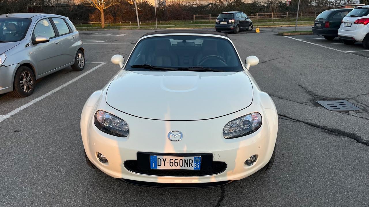 Mazda MX-5 Roadster Coupé 1.8L 16V Niseko