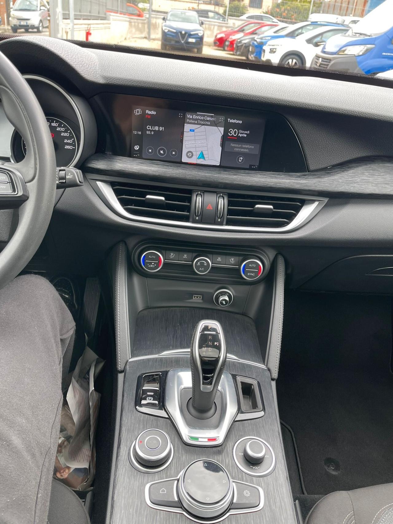 Alfa Romeo Stelvio 2.2 Turbodiesel 160 CV AT8 RWD Super