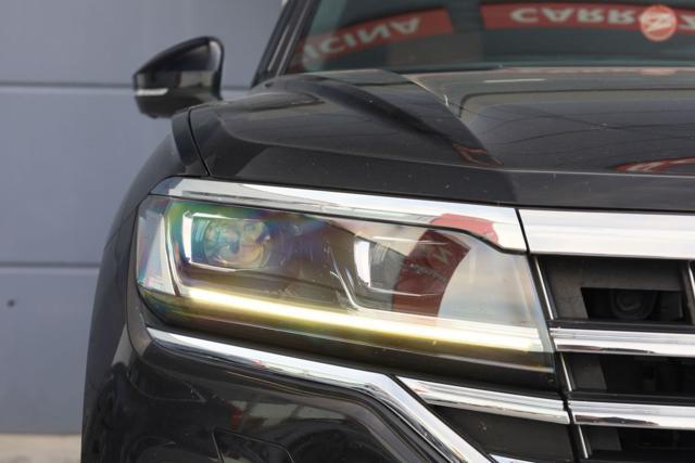 VOLKSWAGEN Touareg 3.0 V6 TDI SCR