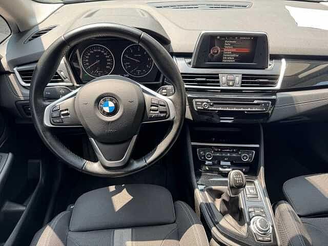 BMW 216 Active Tourer 216d Active Tourer Sport