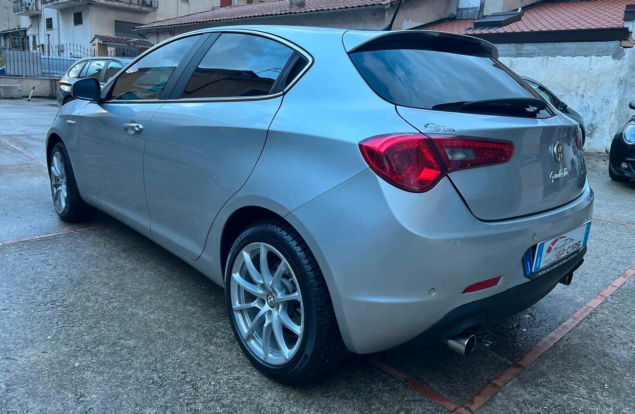 Alfa Romeo Giulietta 2.0 JTDm-2 170 CV Distinctive