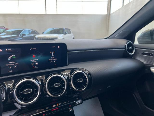 MERCEDES-BENZ A 180 d Automatic Sport