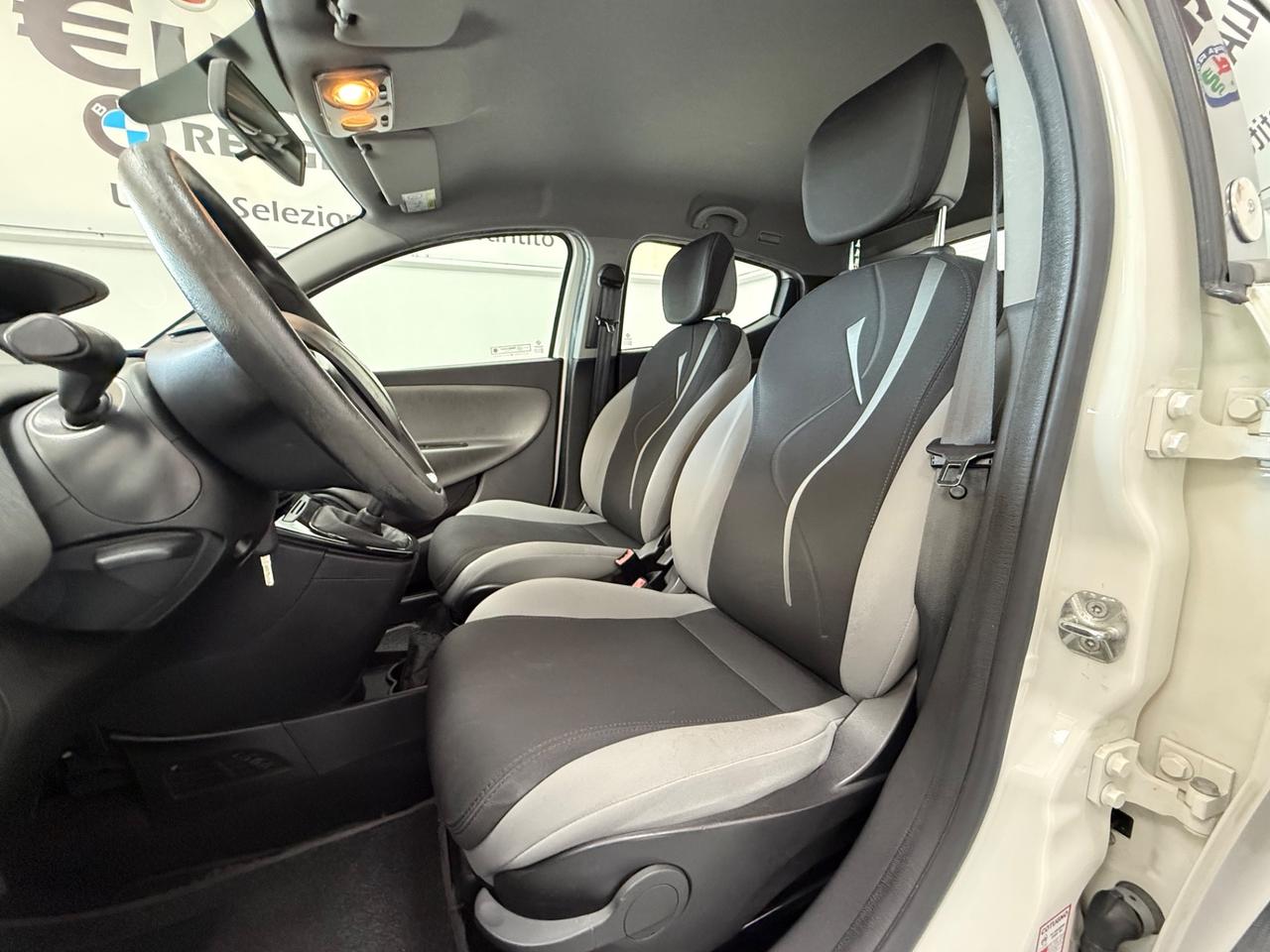 Lancia Ypsilon 1.2 69 CV GPL Gold 02/2015 NEOPATENTATI