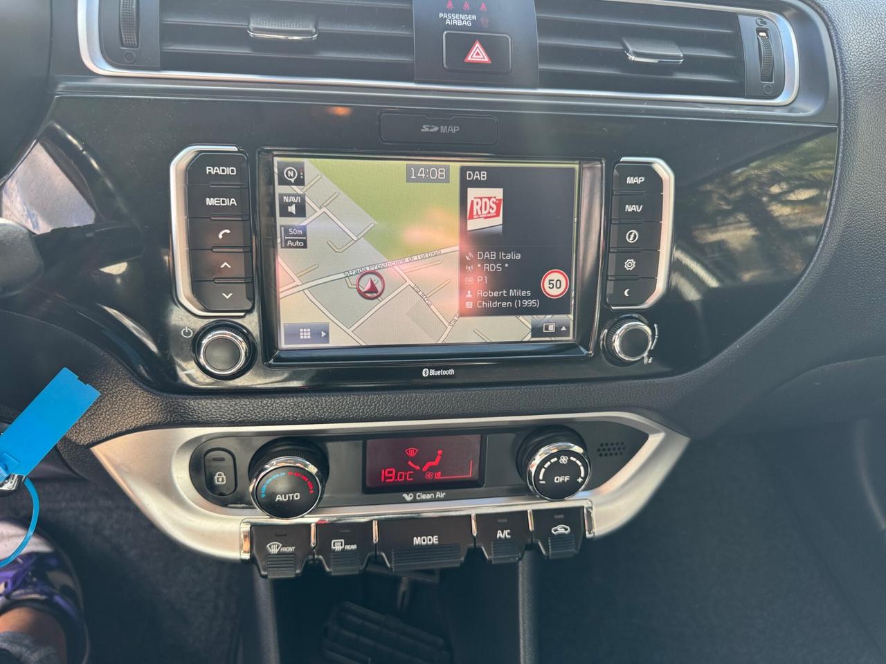 Kia Rio 1.4 CRDi 5p. Cool neopatentati euro 6