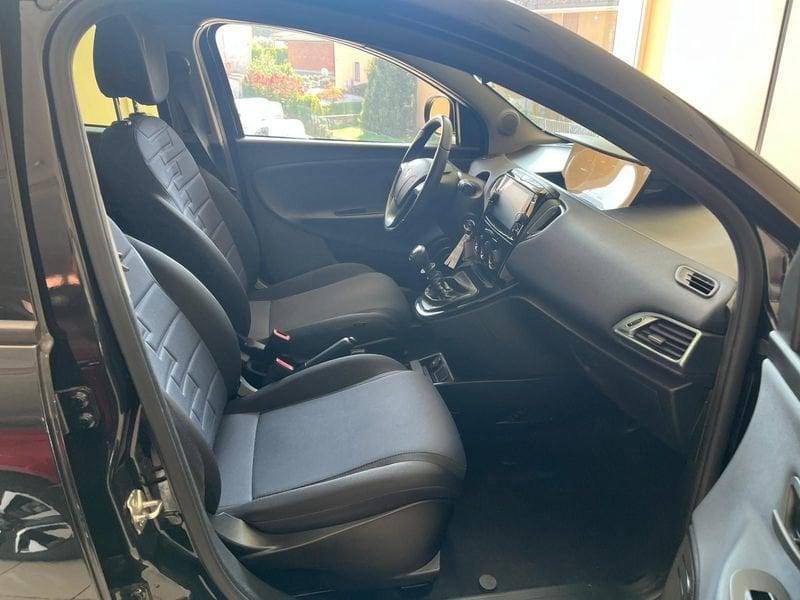 Lancia Ypsilon Ypsilon 1.0 FireFly 5 porte S&S Hybrid Gold Plus