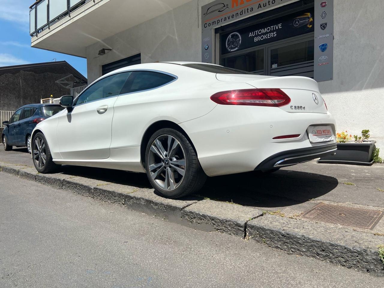 Mercedes-benz C 220 d Coupé Sport