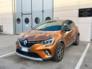 Renault Captur Plug-IN Hybrid E-Tech 160 CV Initiale Paris