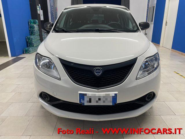 LANCIA Ypsilon 1.0 FireFly 5 porte PROMO ! Hybrid Ecochic Silver
