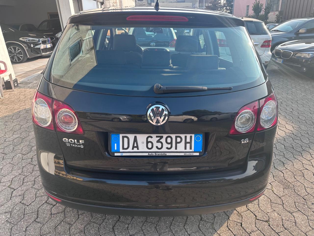 Volkswagen Golf 1.6 5p. Trendline*CERCHI