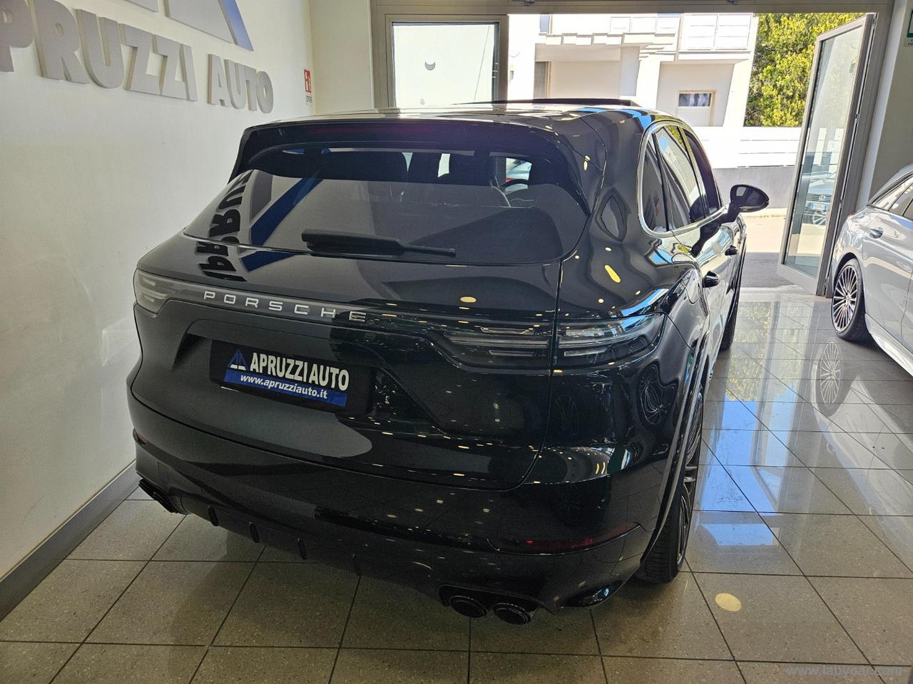 PORSCHE Cayenne 3.0 V6 E-Hybrid