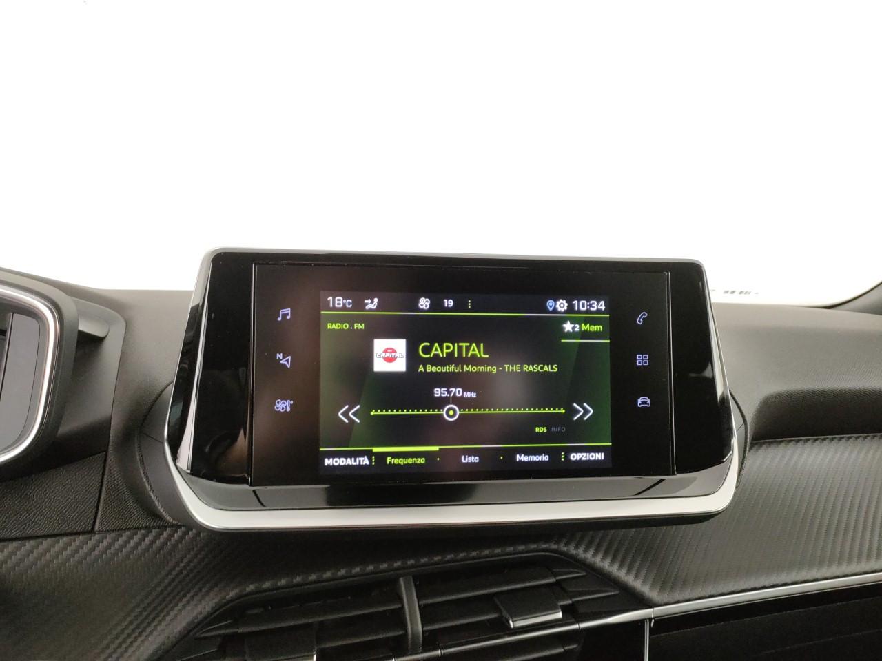 PEUGEOT 2008 1.5 bluehdi Allure Pack 130cv eat8