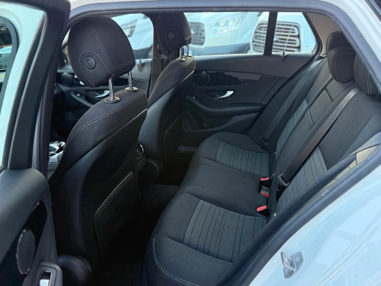 Mercedes-benz C 180 C 180 d T Blue TEC AMG Sport