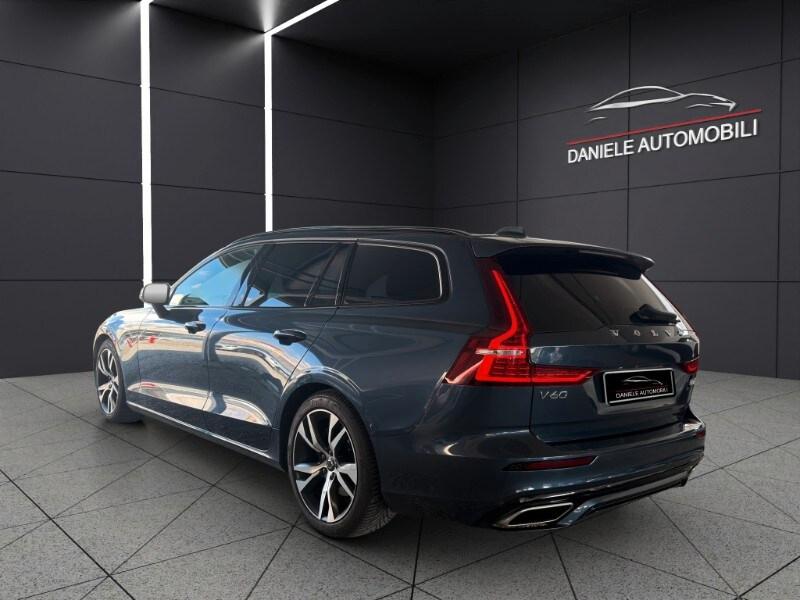 VOLVO V60 (2018-->) V60 D4 Geartronic R-design