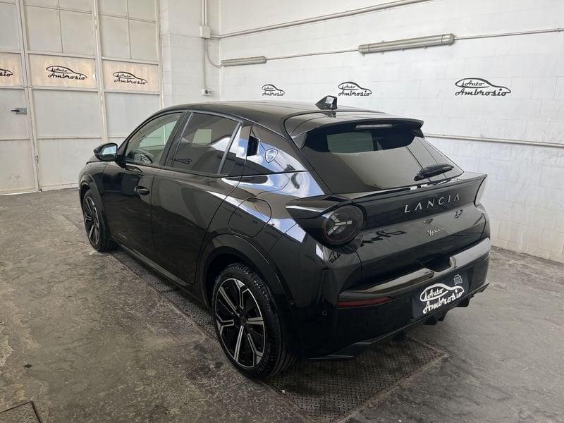 Lancia Ypsilon Ypsilon Hybrid e-DCT LX TUA DA 219,00 AL MESE