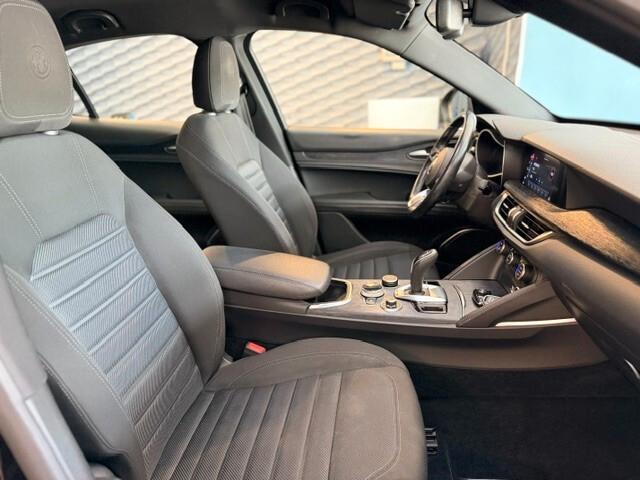 Alfa Romeo Stelvio 2.2 Turbodiesel 160 CV AT8 RWD Super Business