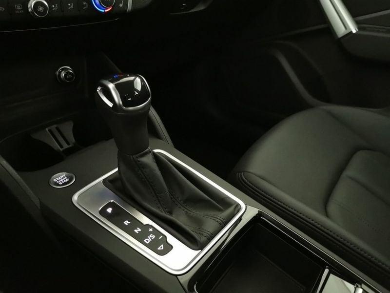 Audi Q2 35 2.0 tdi Business Advanced s-tronic