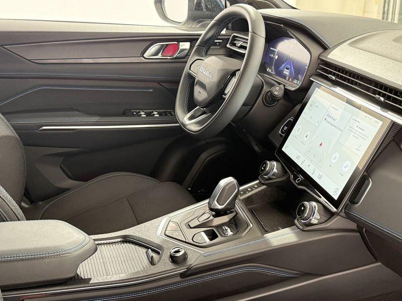Lynk & Co 01 01 1.5 192KW PHEV DCT
