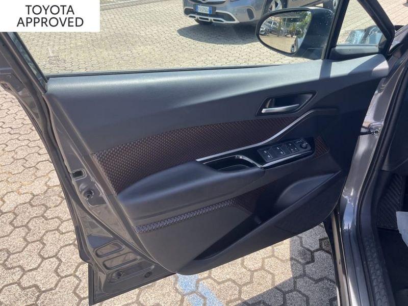 Toyota C-HR 1.8H LOUNGE 2WD E-CVT MY18