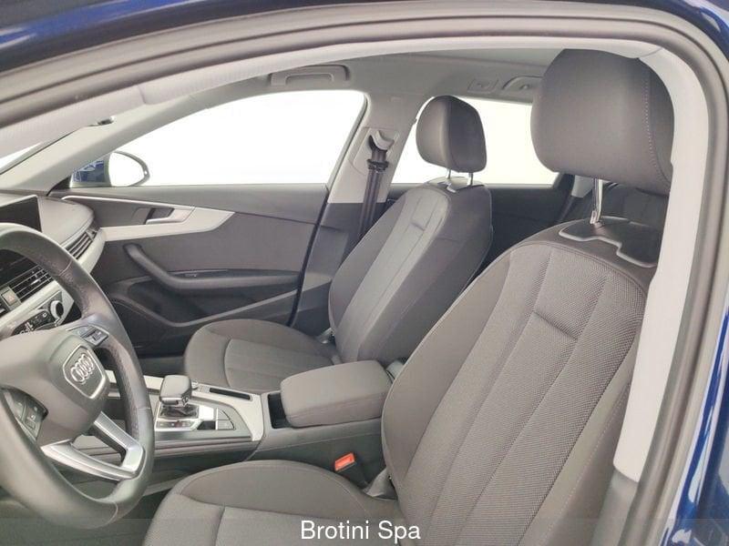 Audi A4 Avant 35 TDI S tronic S line edition