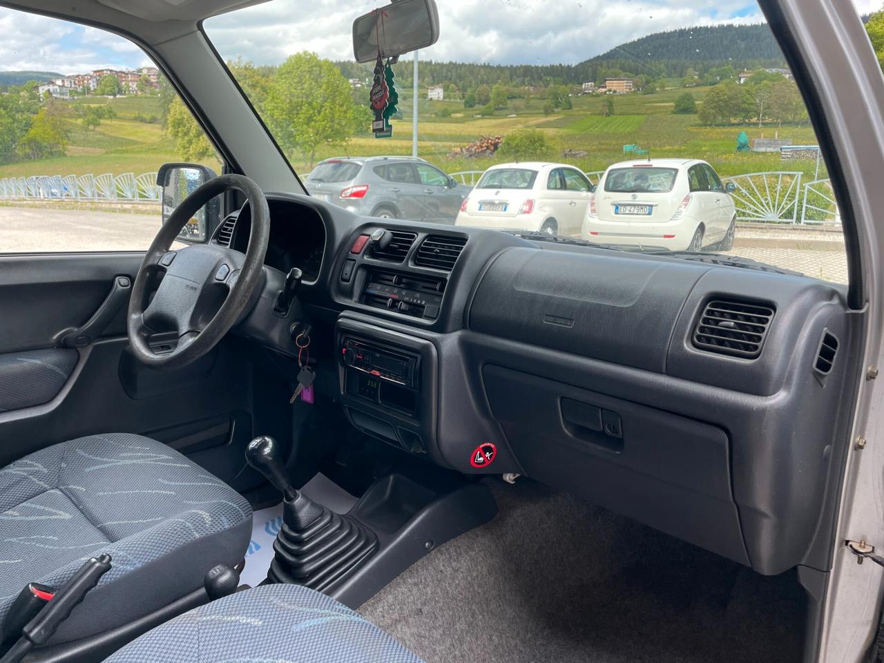 Suzuki Jimny 1.3i 16V cat 4WD JLX