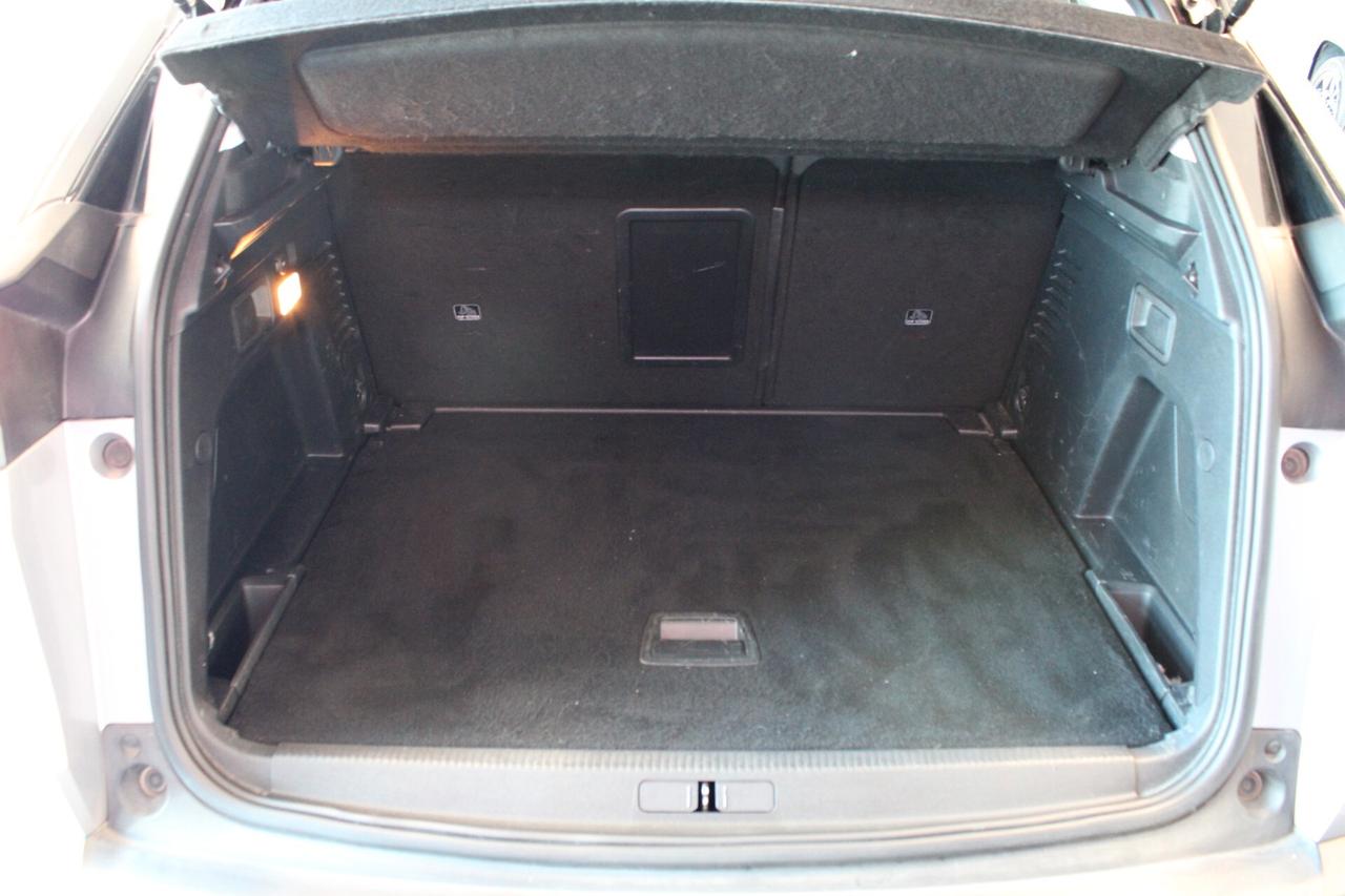 Peugeot 3008 BlueHDi 130 S&S Crossway
