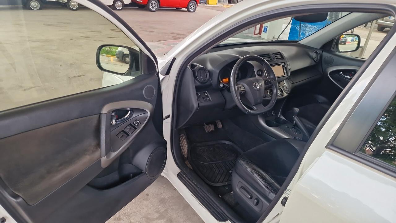Toyota RAV 4 RAV4 Crossover 2.2 D-Cat A/T 150 CV Style