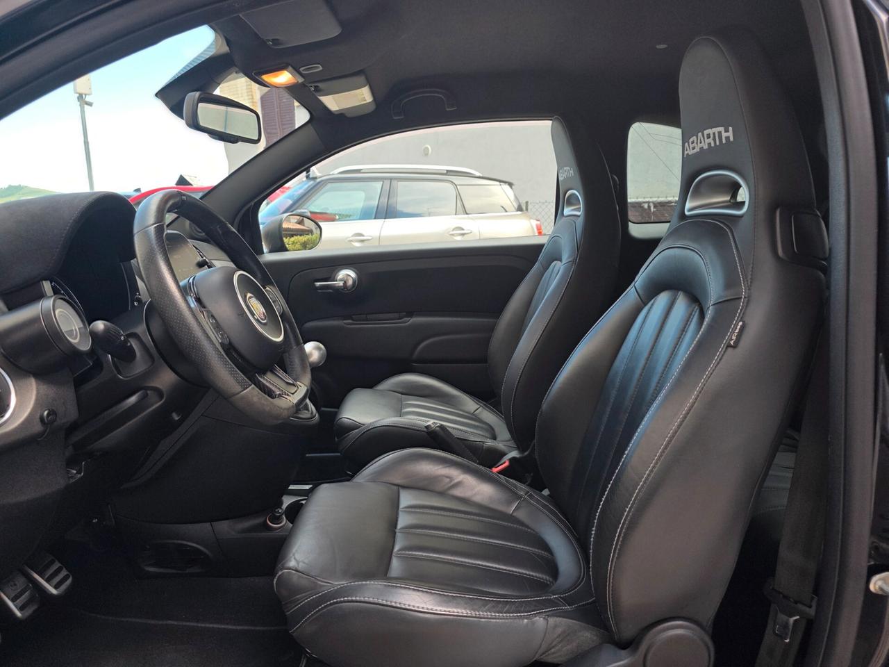 Abarth 595 1.4 Turbo T-Jet 180 CV Competizione