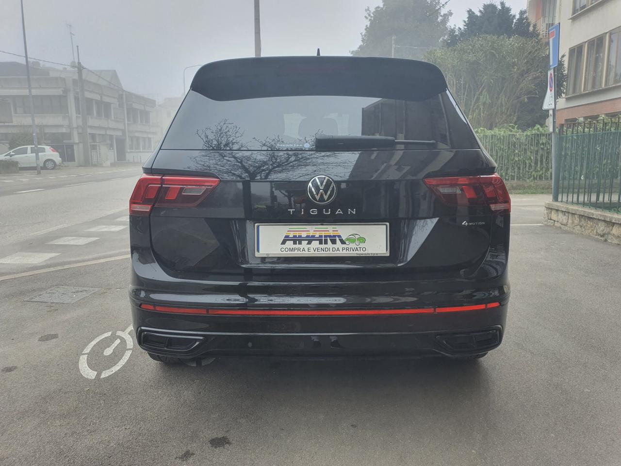 Volkswagen Tiguan 2.0 TDI 150 CV SCR DSG 4MOTION R-Line