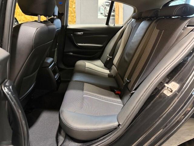 Bmw 116 116d 5p. Urban