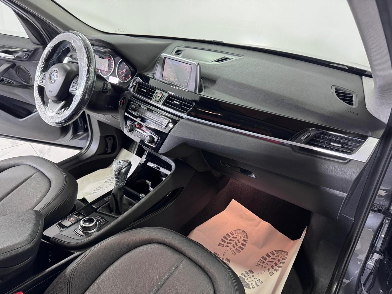 Bmw X1 sDrive18d xLine-tetto apribile-garantita