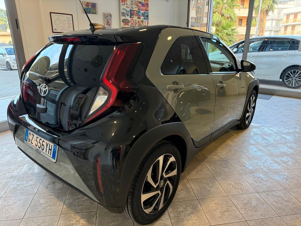 Toyota Aygo X 1.0 VVT-i 72 CV 5 porte Trend