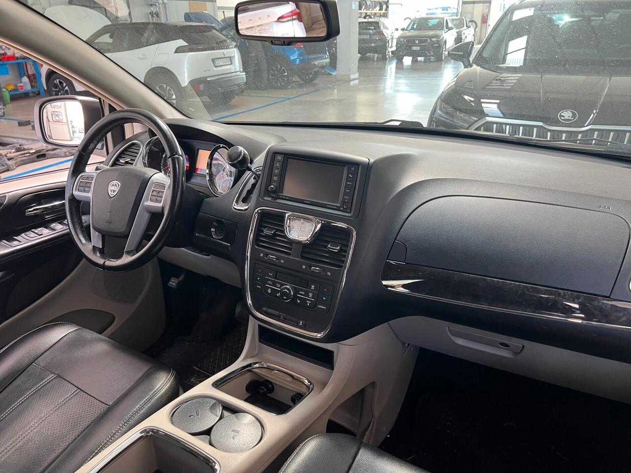 Lancia Voyager 2.8 Turbodiesel Gold 177 CV