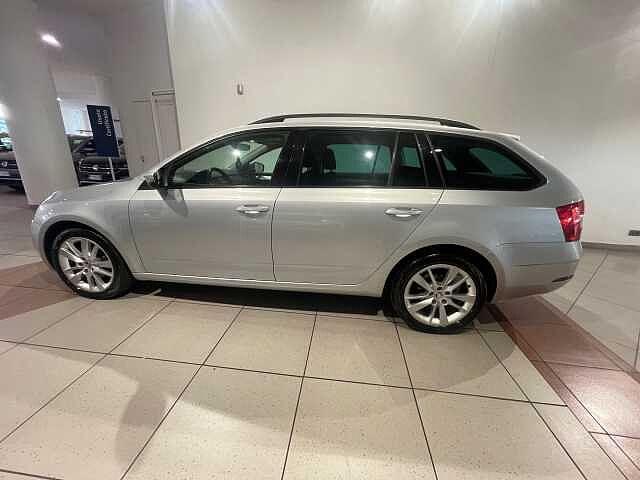 SKODA Octavia 1.6 TDI CR 115 CV DSG Wagon Style