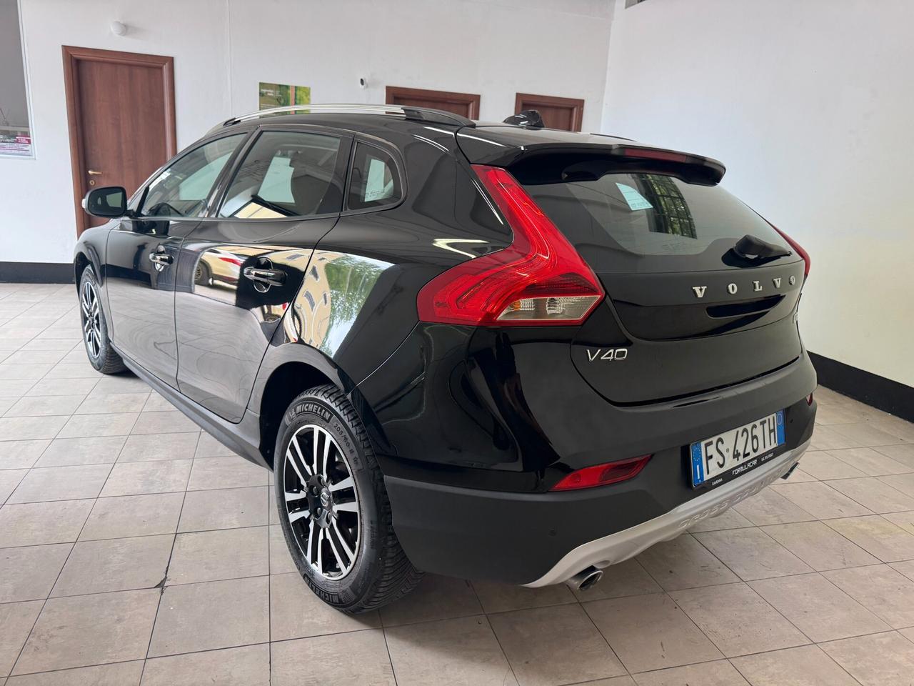 Volvo V40 Cross Country D2 Geartronic Business Plus