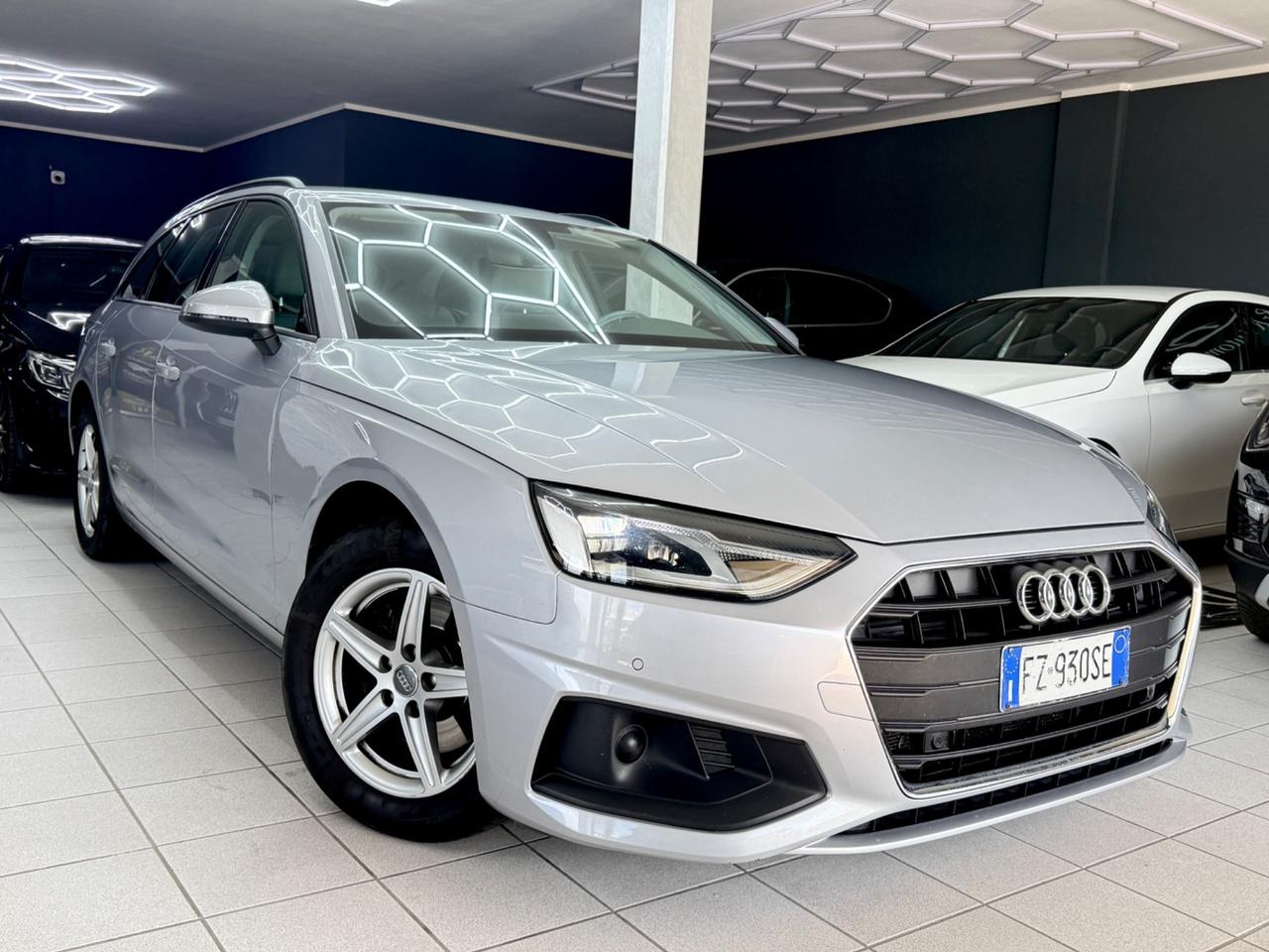 Audi A4 35 TDI/163 CV S tronic line edition
