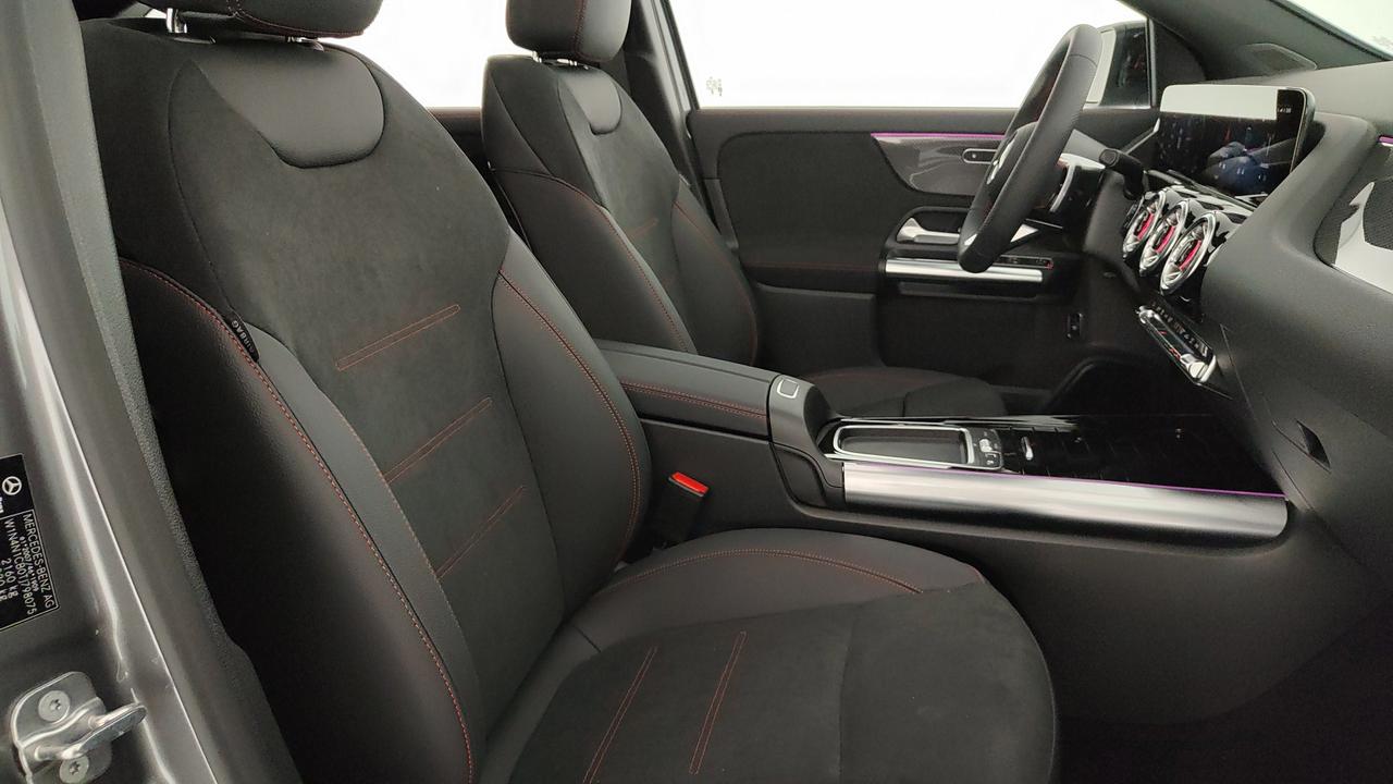 Mercedes-Benz GLA 200 d automatic