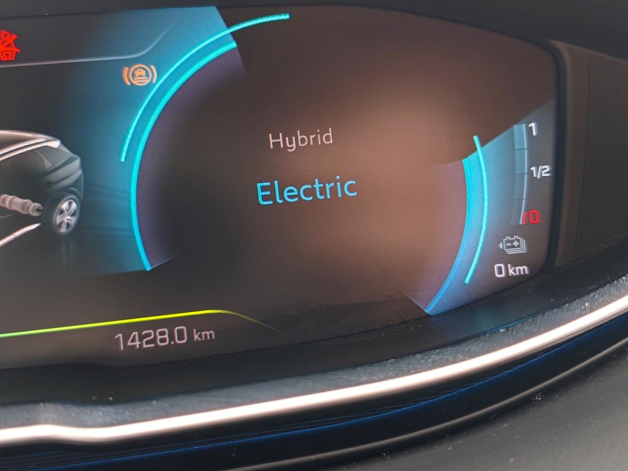 Peugeot 3008 Plug-in Allure Pack PREZZO VERO!