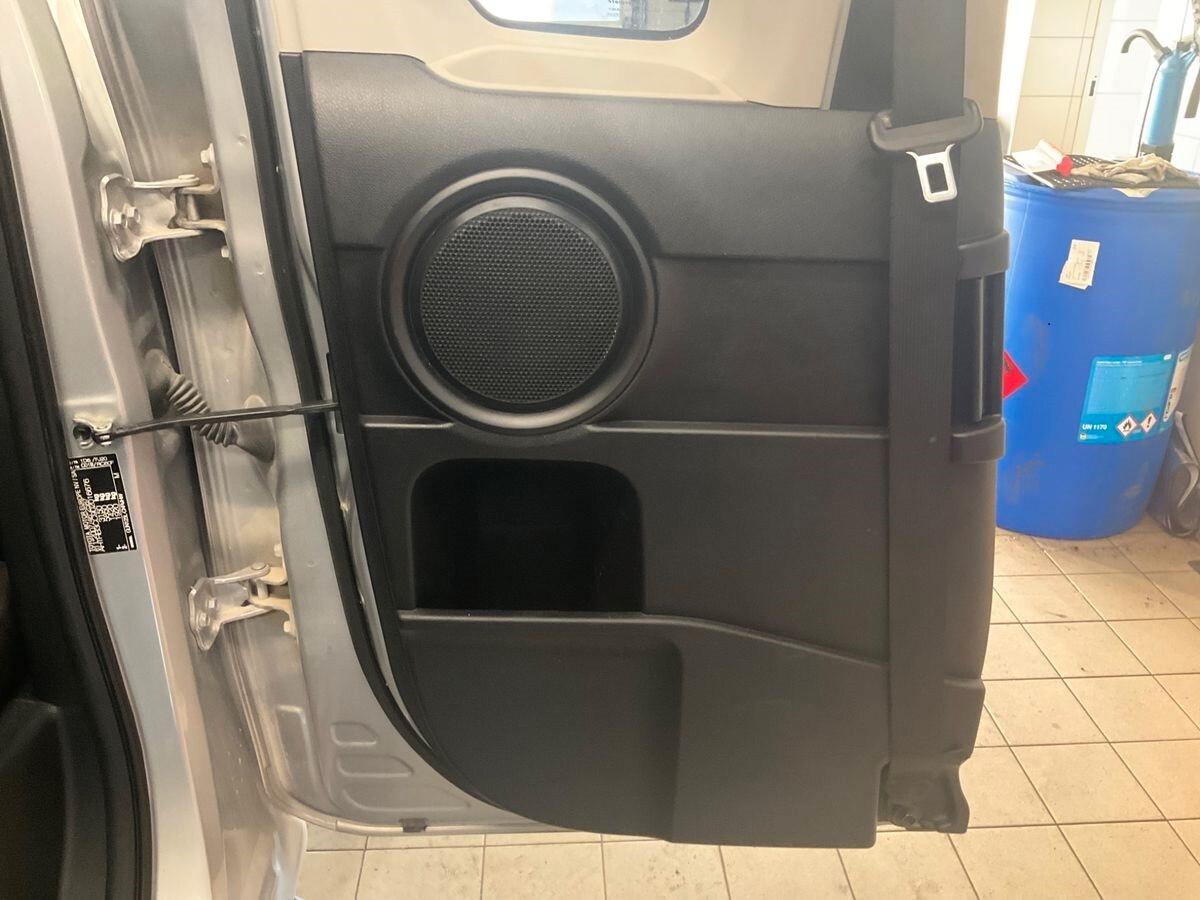 Toyota Hilux 2.4 D-4D 4WD 2 porte Extra Cab Comfort