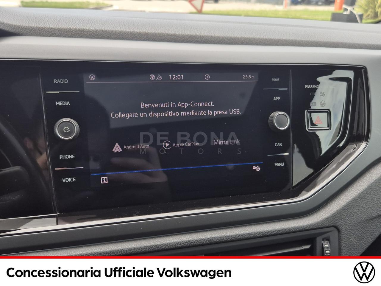 Volkswagen Taigo 1.0 tsi r-line 110cv