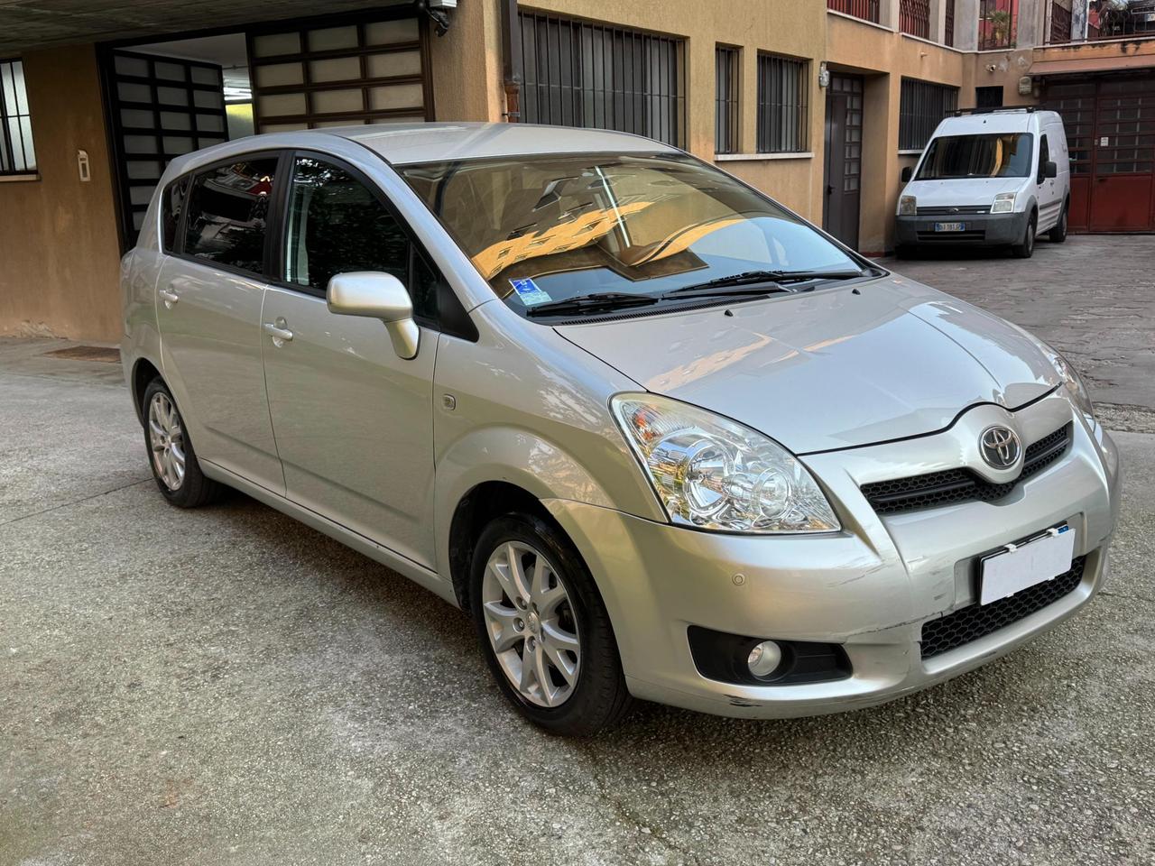Toyota Corolla Verso 1.6 vvt-i Sol 5p.ti SENSORI ANT. E POST.